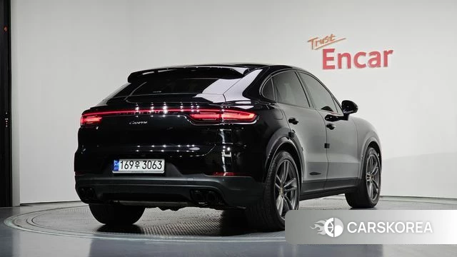 Porsche Cayenne (PO536) 2023 Черный из Кореи