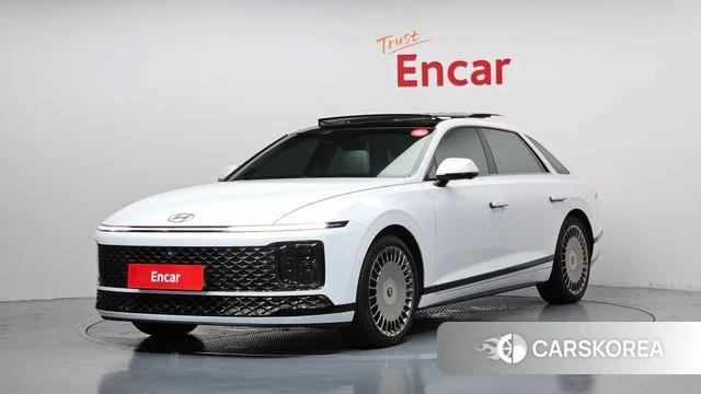 Hyundai Grandeur Hybrid (GN7) 2023 Белый из Кореи
