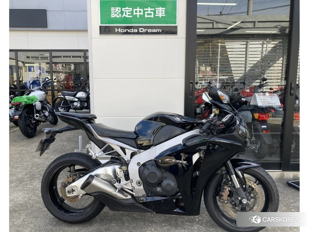Проданный Honda CBR1000RR ABS 2010 из Японии, фото 2