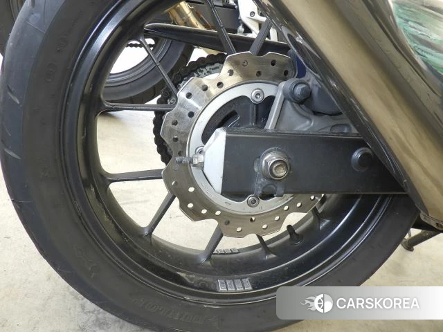 Проданный Honda CBR400R ABS id 4184640 из Японии