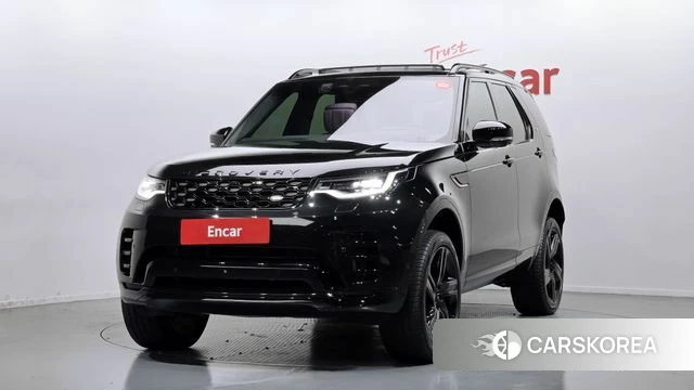 Land Rover Discovery 5 2025 Черный из Кореи