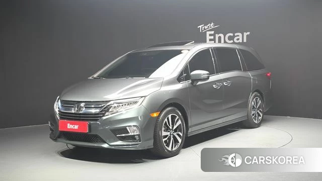 Honda Odyssey 2018 Серый из Кореи