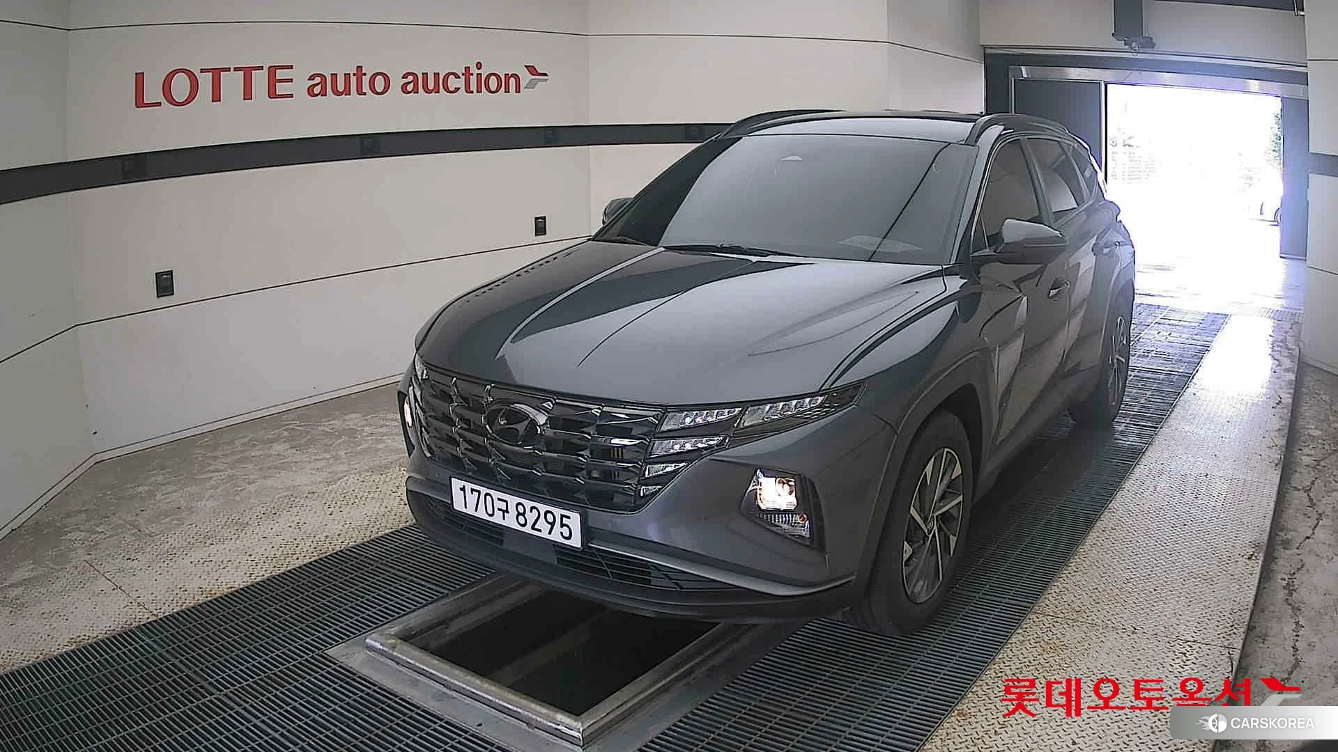 Hyundai Tucson 2022 Titanium Grey Metallic из Кореи