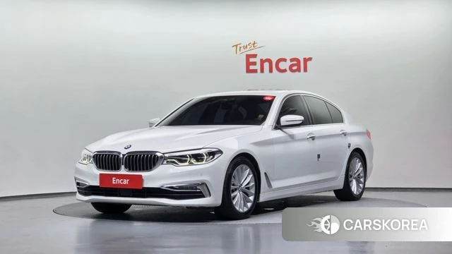 BMW 5 Series (G30) 2018 Белый из Кореи