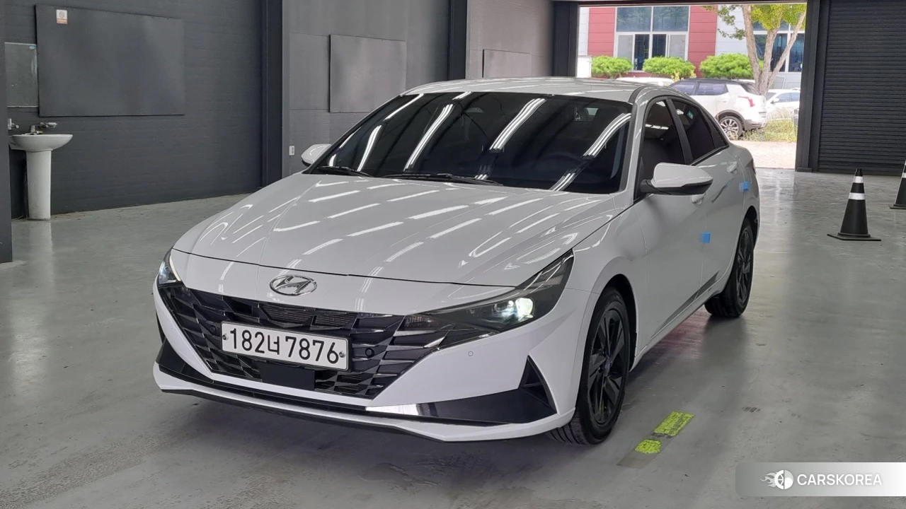 Hyundai Avante (CN7) 2020 Белый из Кореи