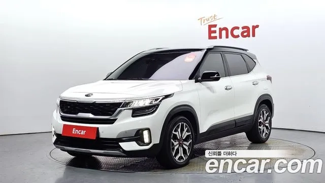 Kia Seltos 2021 Белый из Кореи