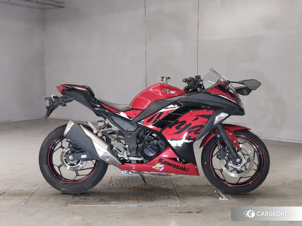 Проданный Kawasaki NINJA 250 2017 из Японии, фото 2