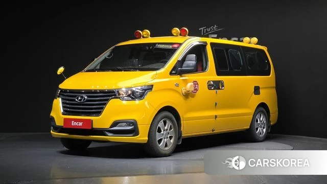 Hyundai The New Grand Starex 2019 Желтый из Кореи