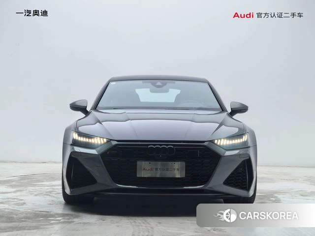 Audi RS 7 2025 Темно-серый из Китая