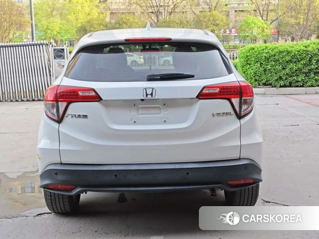 Honda Binzhi 2021 Белый из Китая