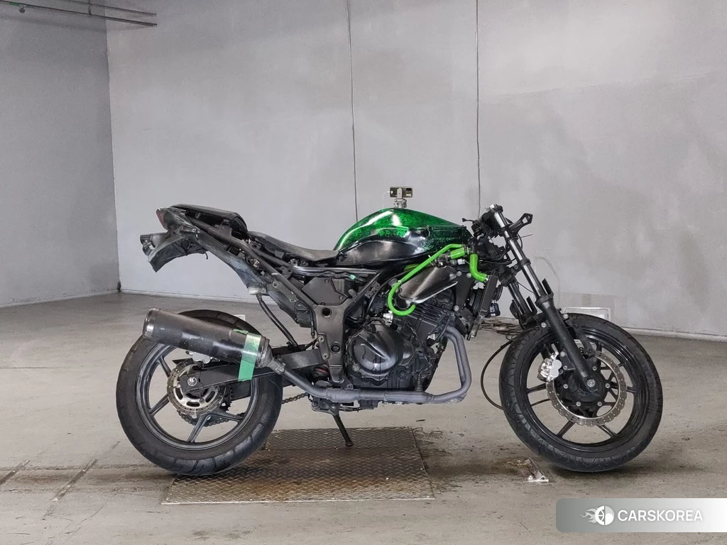 Проданный Kawasaki NINJA 250R 2012 из Японии, фото 2