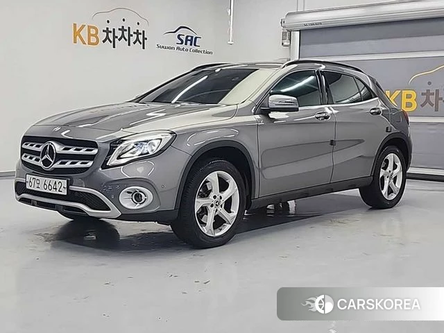 Mercedes-Benz GLA-Class X156 2019 Серый из Кореи