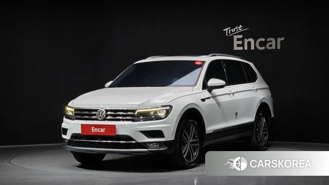 Volkswagen Tiguan second Generation 2018 Белый из Кореи