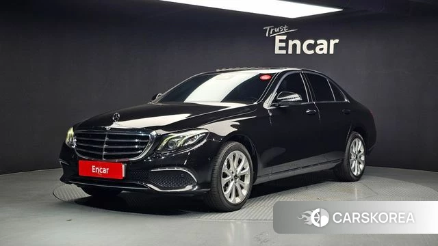 Mercedes-Benz E-Class W213 2018 Черный из Кореи