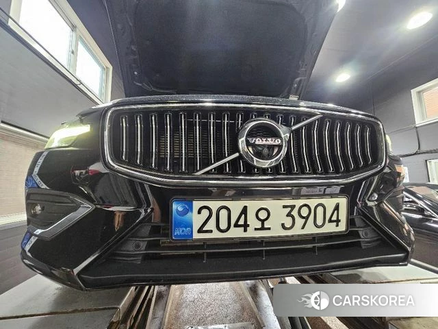 Volvo S60 3rd generation 2019 Черный из Кореи