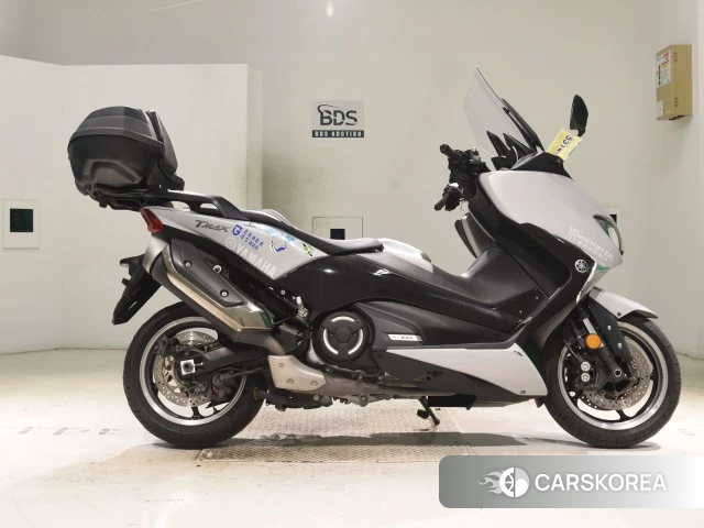 Yamaha T-MAX 530 DX 2019 из Японии, фото 4