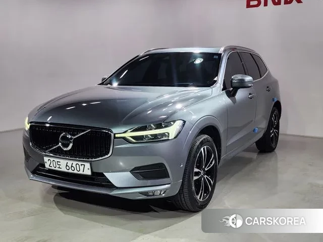 Volvo XC60 second Generation 2019 Серый из Кореи