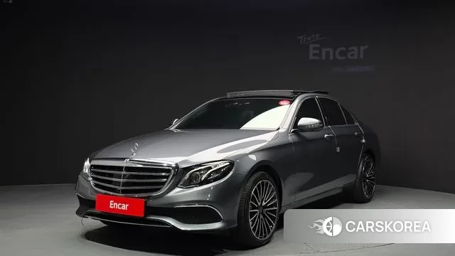 Mercedes-Benz E-Class W213 2019 Серый из Кореи