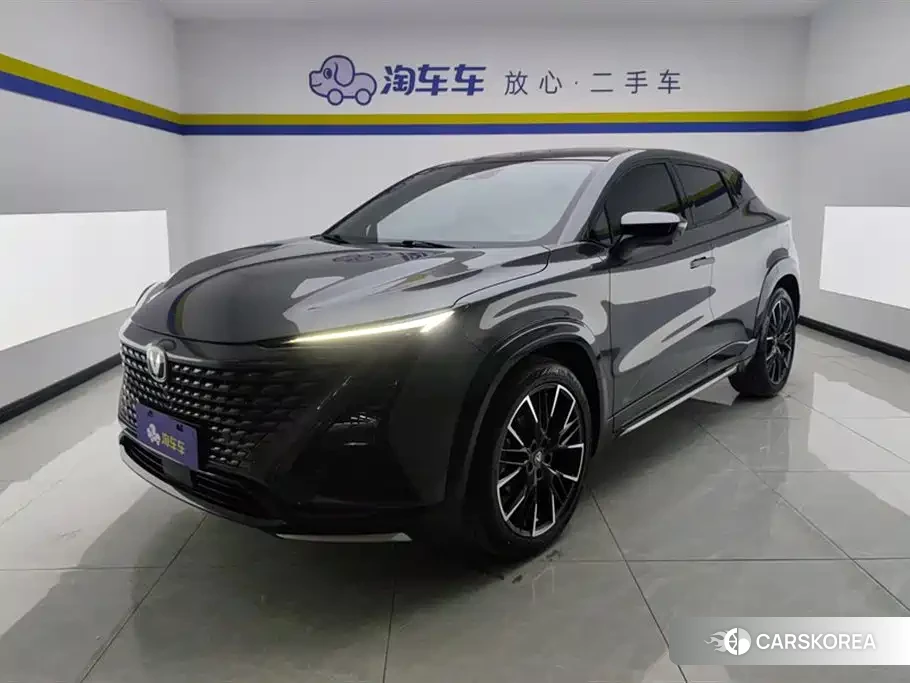Chang'an Changan UNI-T 2023 Silver/gray из Китая