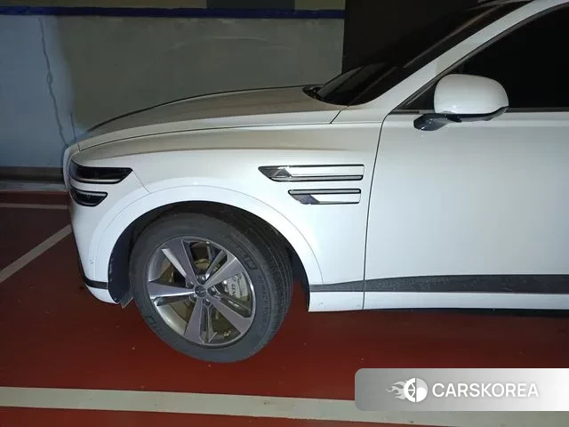 Genesis GV80 2023 Белый из Кореи