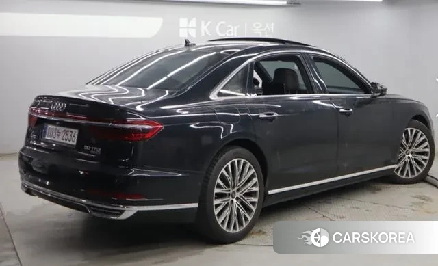 Audi A8 (D5) 2021 Черный из Кореи