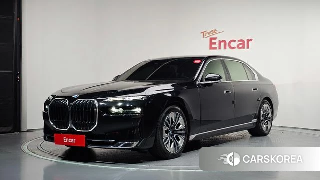 BMW 7 Series (G70) 2023 Черный из Кореи