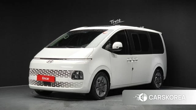 Hyundai Staria 2022 Белый из Кореи