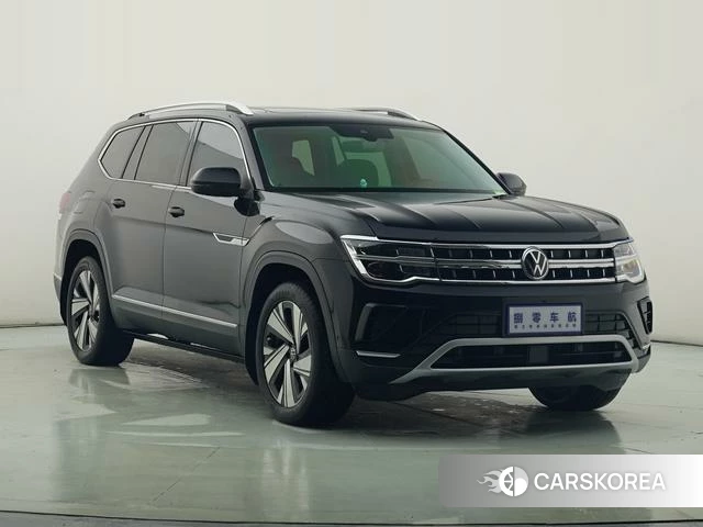 Volkswagen Tourang 2024 Черный из Китая