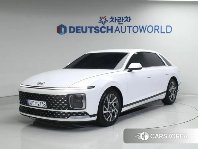 Hyundai Grandeur (GN7) 2023 Белый из Кореи