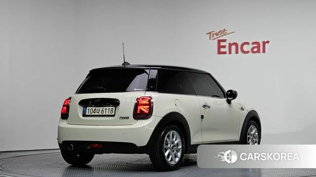Mini Cooper 2020 Жемчужный цвет из Кореи