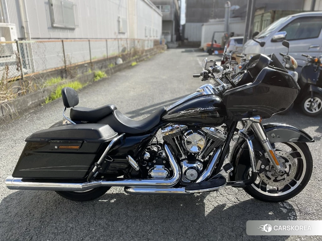 Проданный Harley-Davidson Road Glide FLTRX1690 2013 из Японии