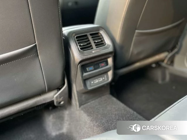 Volkswagen Tiguan L 2021 Черный из Китая