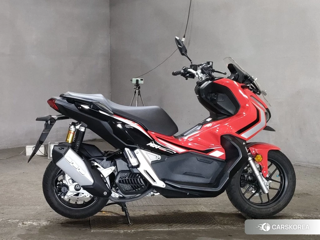 Проданный Honda ADV150 2019 из Японии, фото 2