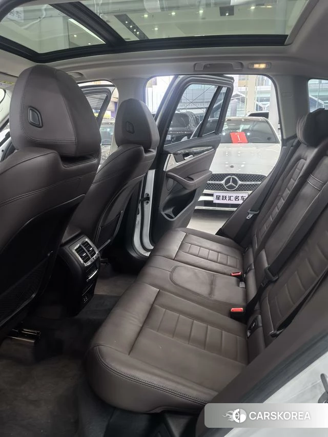BMW X3 2021 Белый из Китая