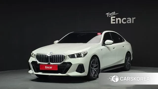 BMW 5 Series (G60) 2024 Белый из Кореи