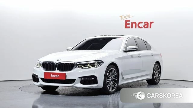 BMW 5 Series (G30) 2018 Белый из Кореи