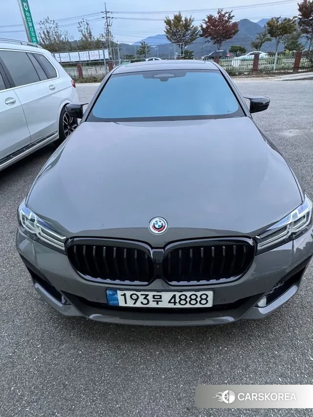 BMW 5 Series (G30) 2021 Серый из Кореи