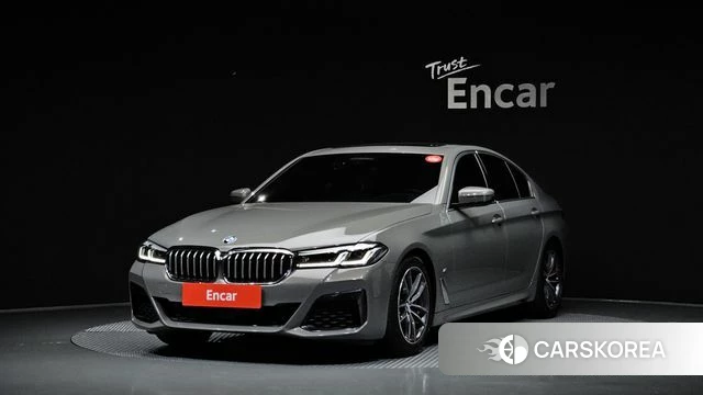 BMW 5 Series (G30) 2020 Серебристо-серый из Кореи