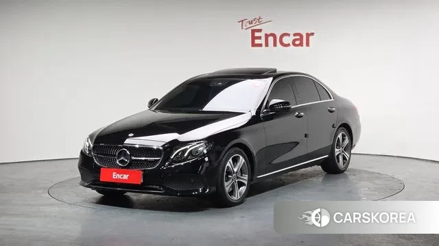 Mercedes-Benz E-Class W213 2019 Черный из Кореи