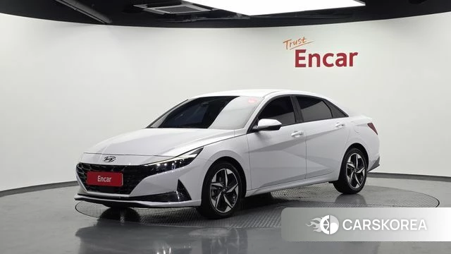 Hyundai Avante Hybrid (CN7) 2022 Белый из Кореи