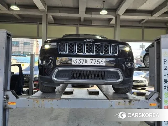 Jeep Grand Cherokee 2019 Черный из Кореи
