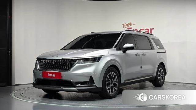 Kia Carnival 4th generation 2023 Серебряный из Кореи