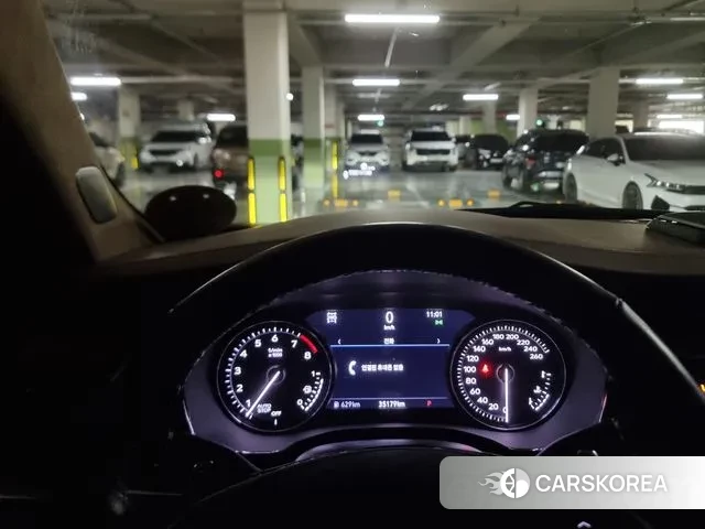 Cadillac XT5 2020 Жемчужный цвет из Кореи