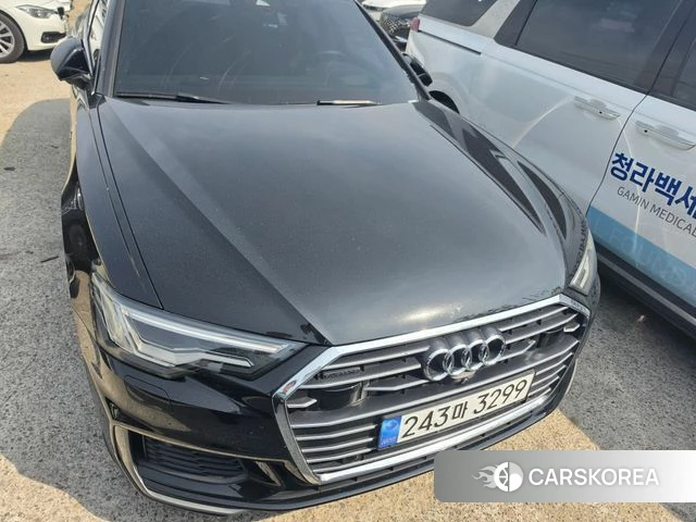 Audi A6 (C8) 2022 Черный из Кореи