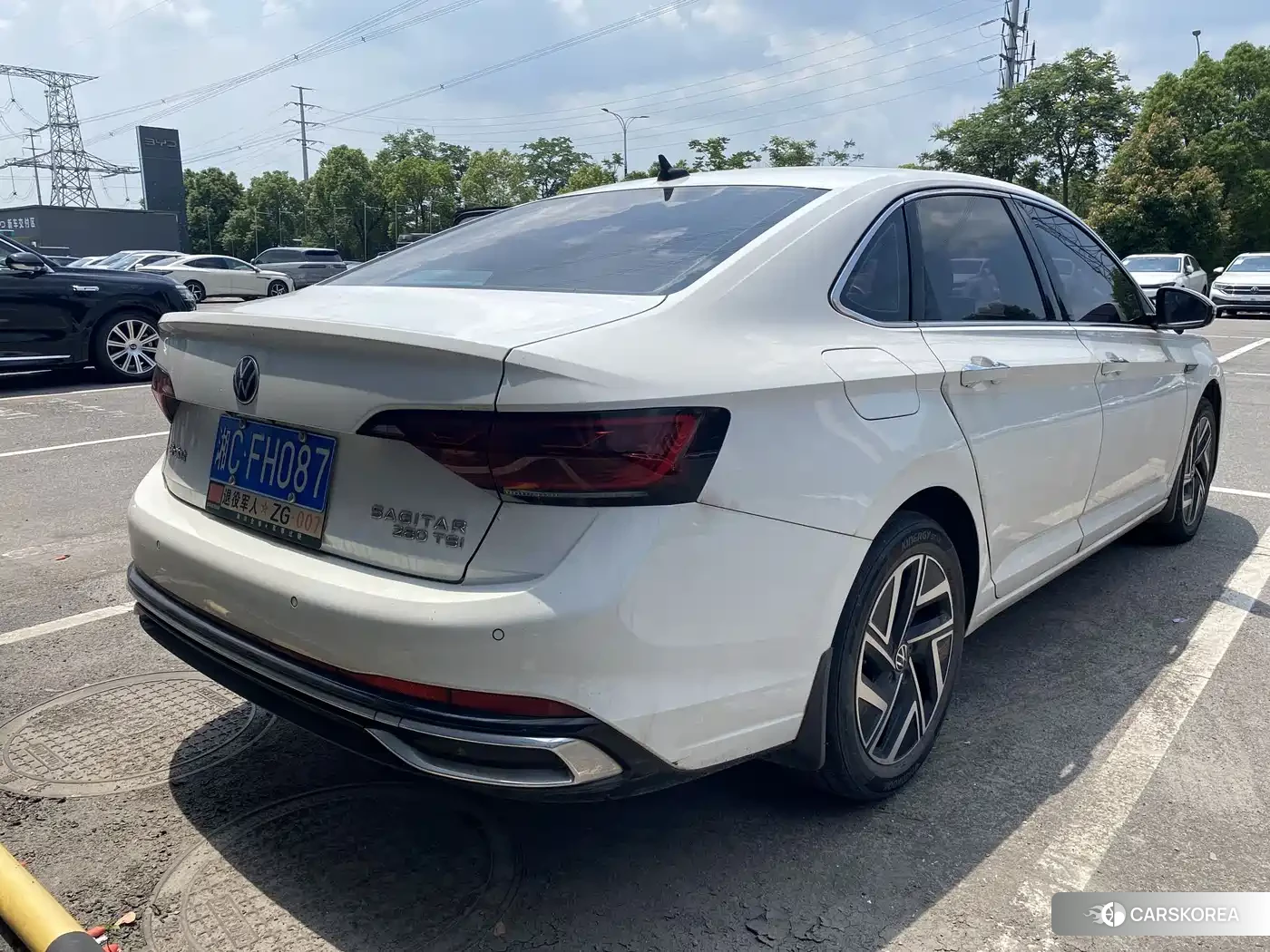 Volkswagen Sagitar 2022 Белый из Китая