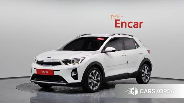 Kia Stonic 2020 Белый из Кореи