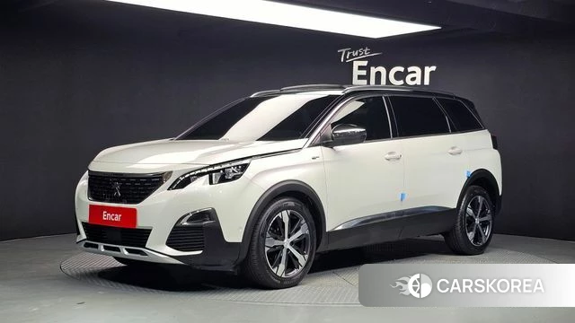 Peugeot 5008 second generation 2020 Белый из Кореи