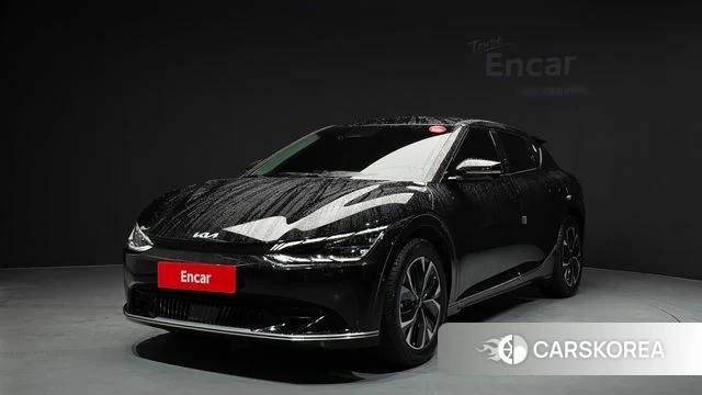 Kia EV6 2023 Черный из Кореи