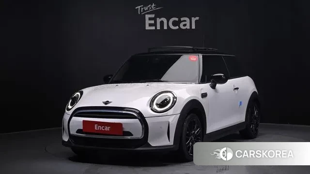 Mini Cooper 2024 Белый из Кореи