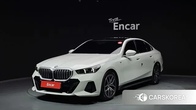 BMW 5 Series (G60) 2024 Белый из Кореи